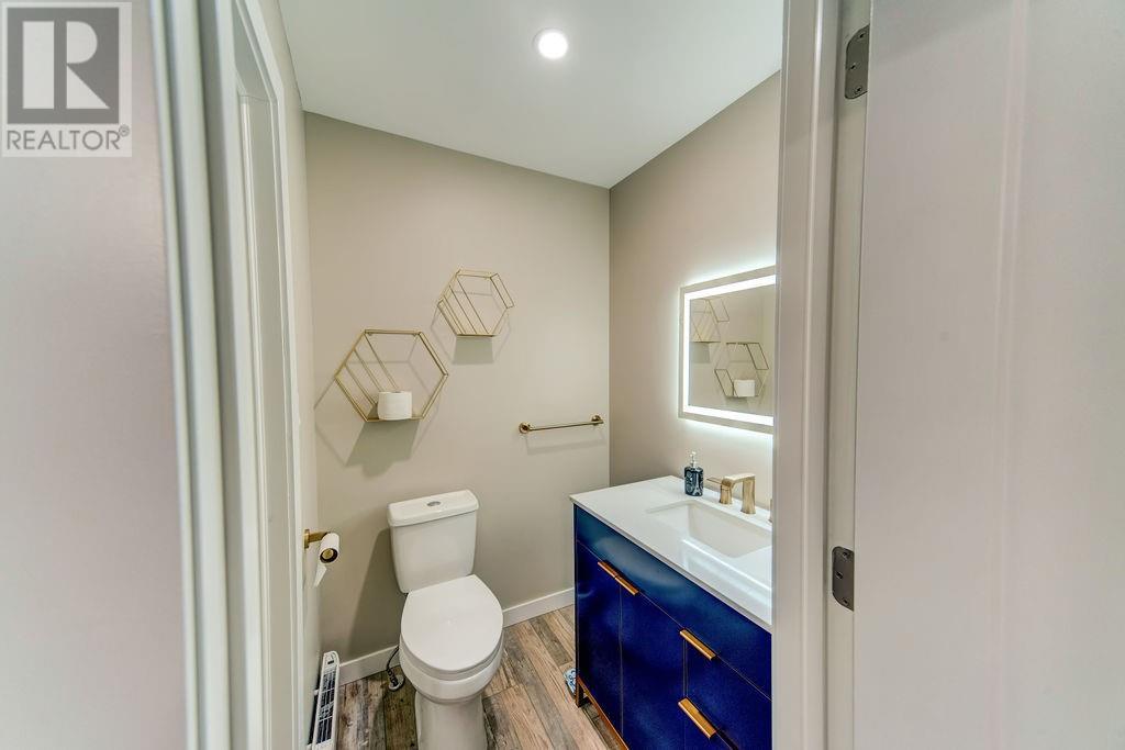 264 Lakeview Drive, Alban, ON - Indoor Photo Showing Bathroom