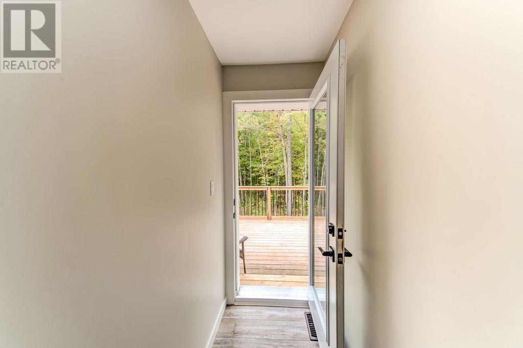 264 Lakeview Drive, Alban, ON - Indoor Photo Showing Other Room