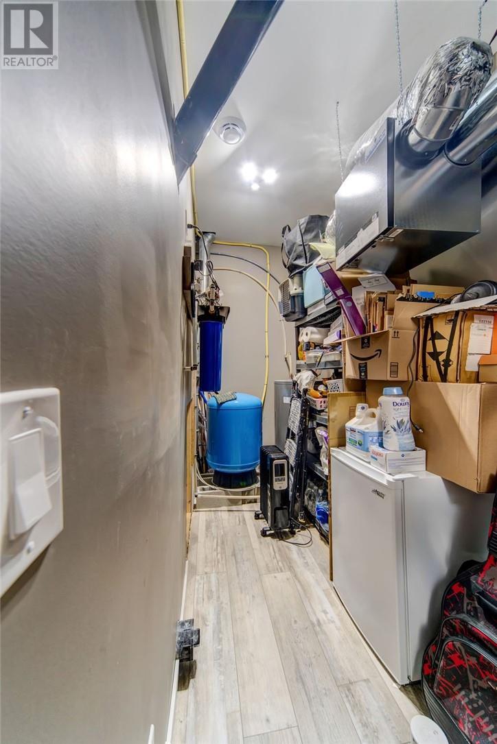264 Lakeview Drive, Alban, ON - Indoor Photo Showing Laundry Room
