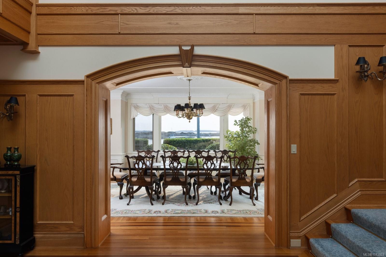 1580 Beach Dr, Oak Bay, BC