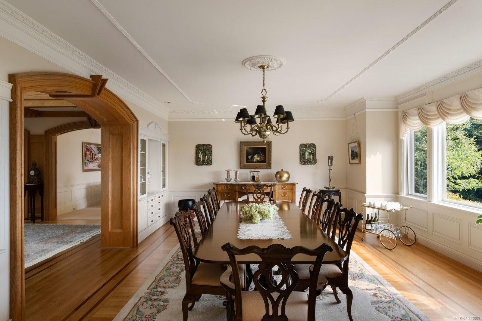 1580 Beach Dr, Oak Bay, BC