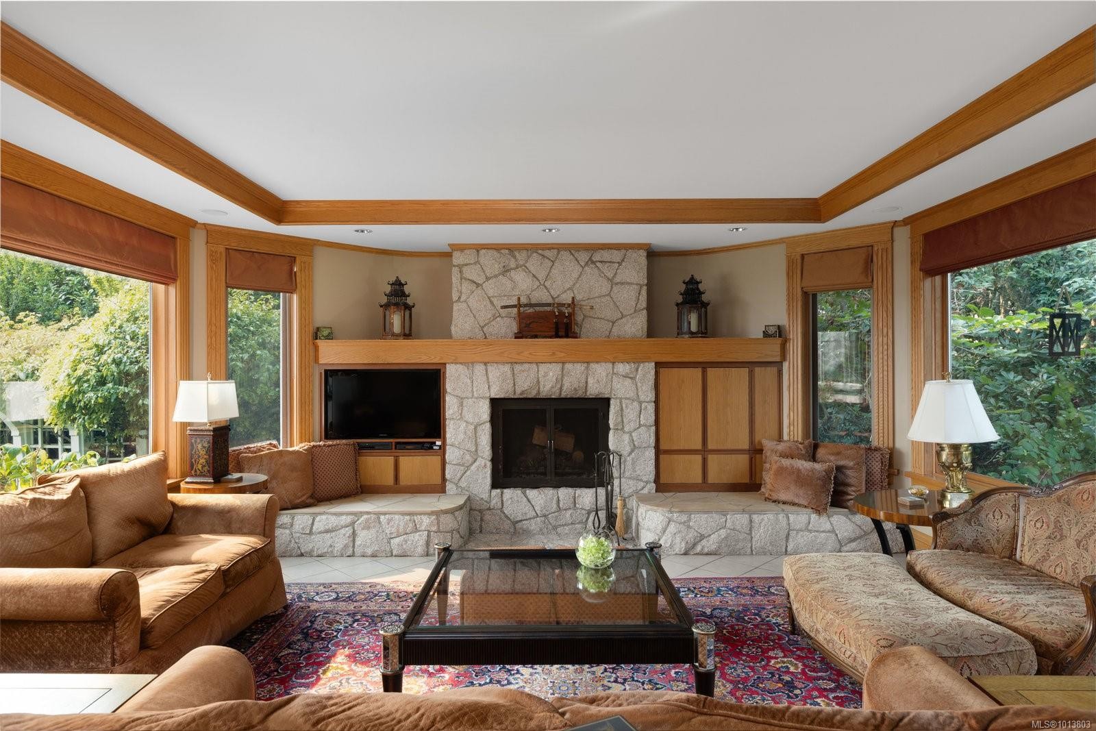 1580 Beach Dr, Oak Bay, BC