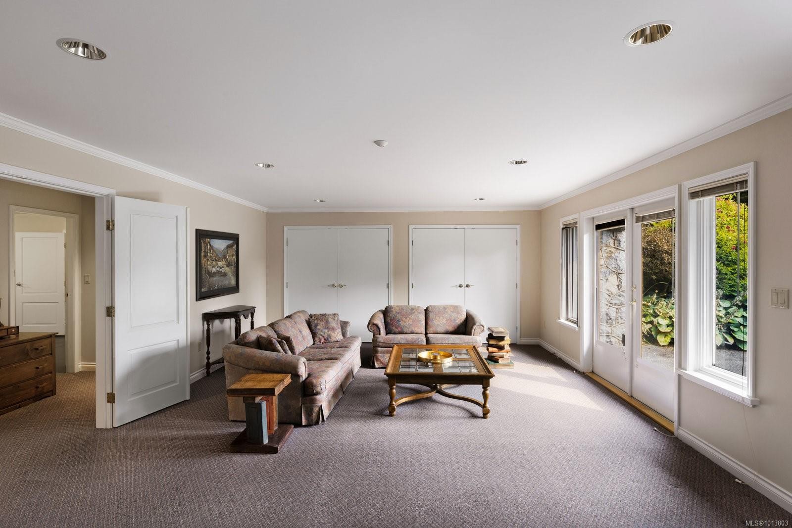 1580 Beach Dr, Oak Bay, BC