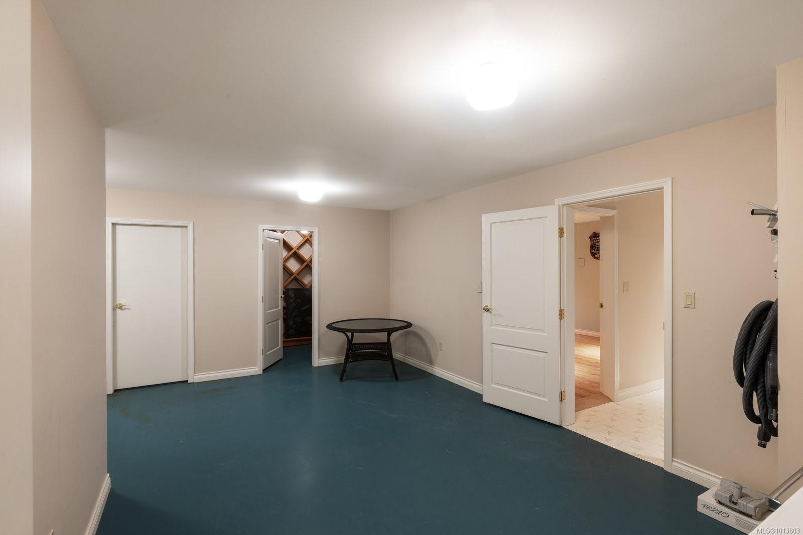 1580 Beach Dr, Oak Bay, BC