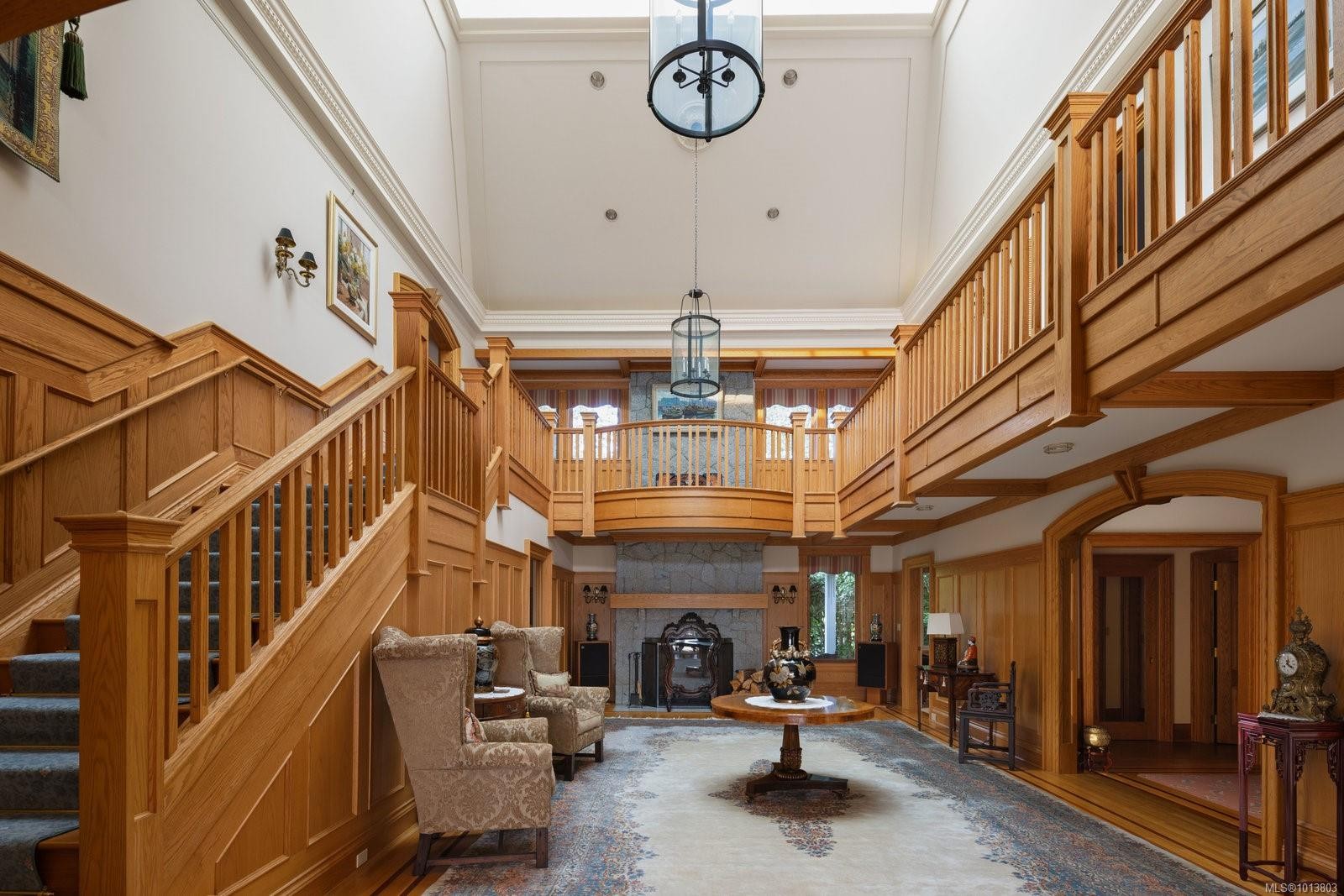 1580 Beach Dr, Oak Bay, BC