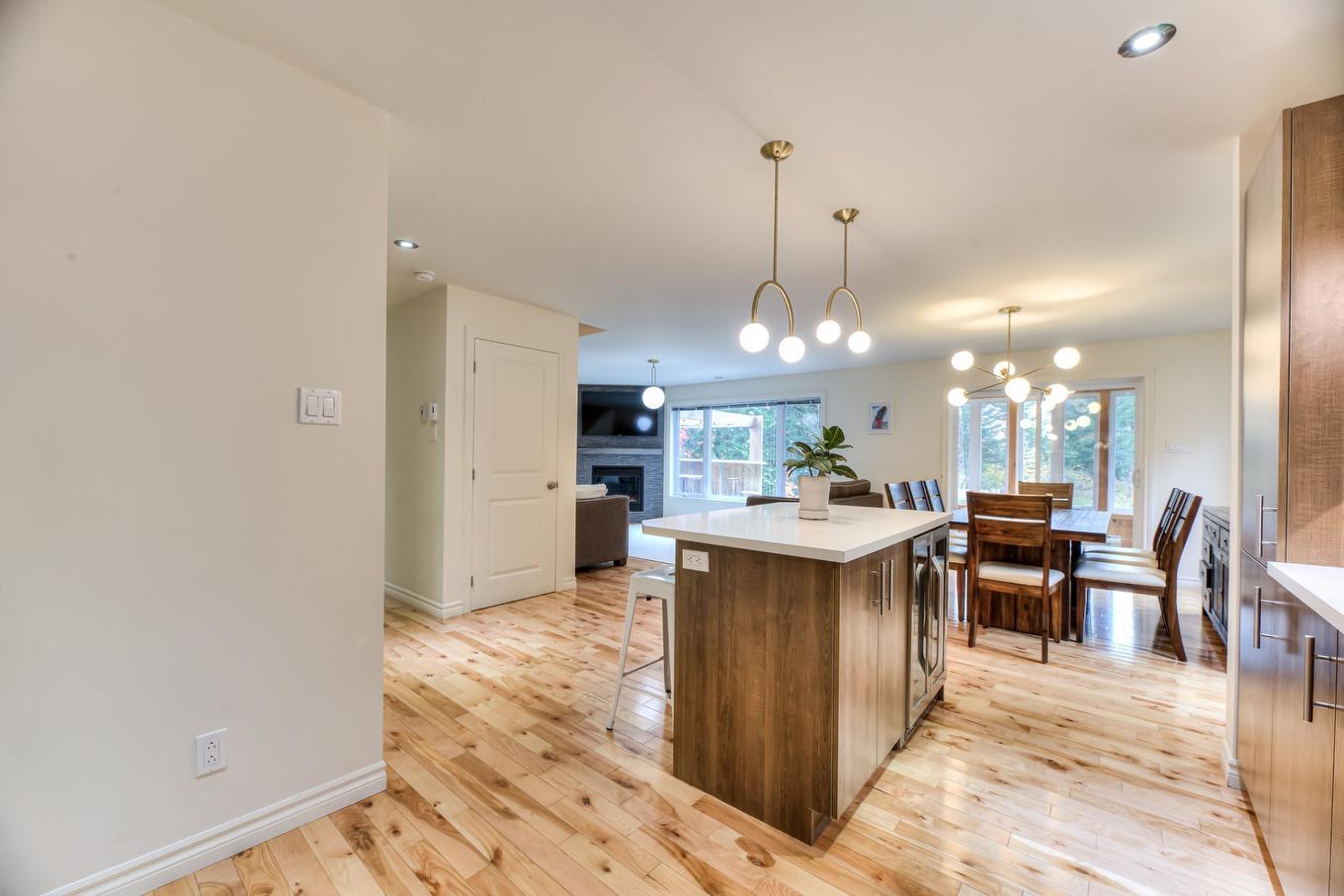 Cuisine - 600 Ch. Olivier, Saint-Côme, QC - Indoor Photo Showing Other Room