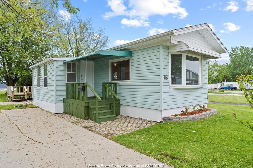 88 Dana, Essex, ON