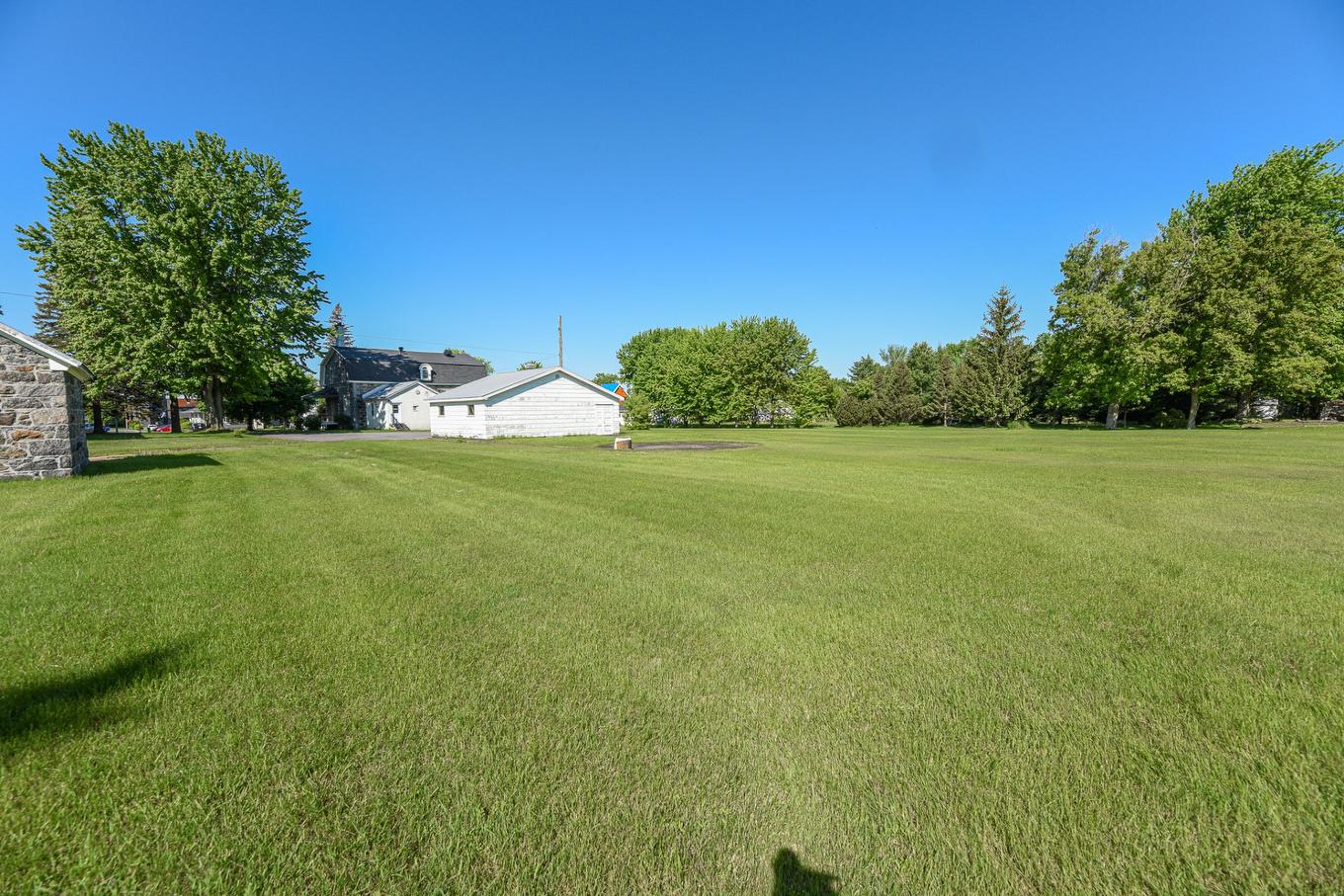 Terre/Terrain - Av. Du Curé-Dupuis, Mont-Saint-Grégoire, QC