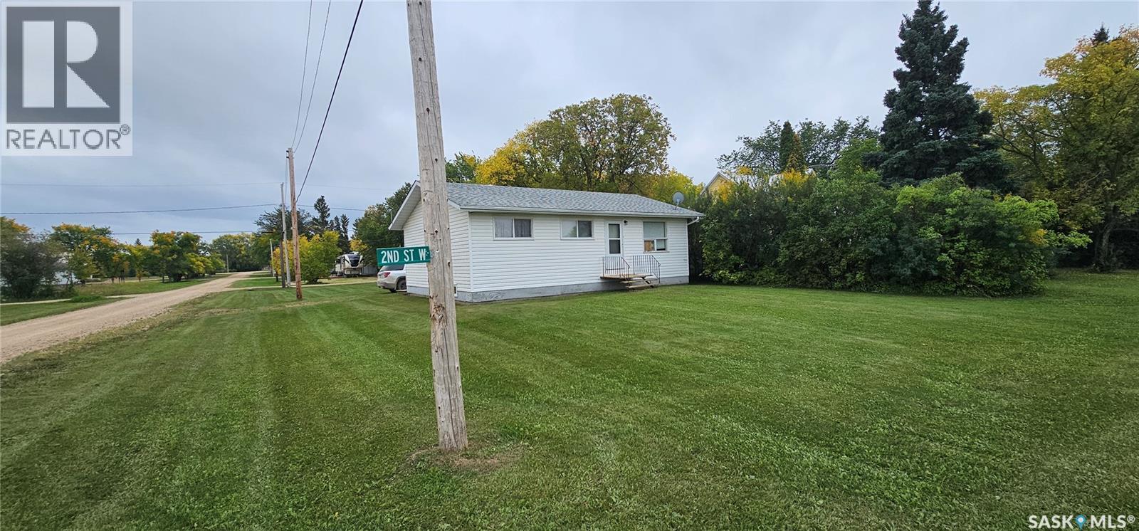 65 2Nd Street W, Weekes, SK - Outdoor