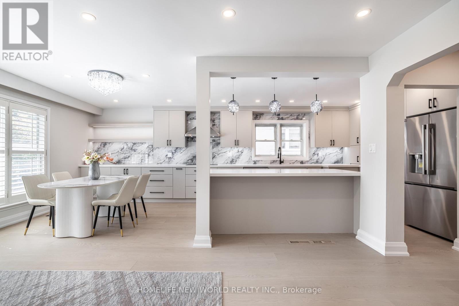 192 Combe Avenue, Toronto, ON - Indoor