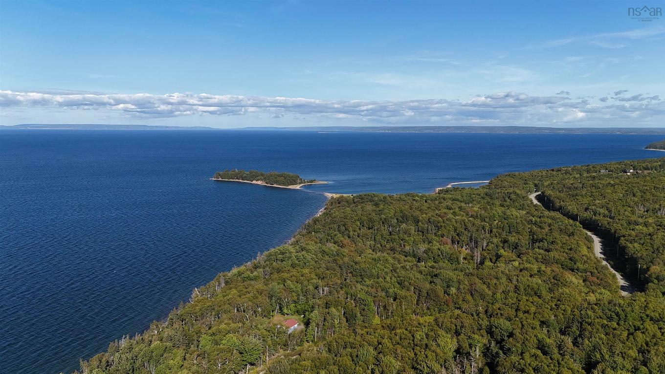 5735 West Bay Rd, Roberta, NS