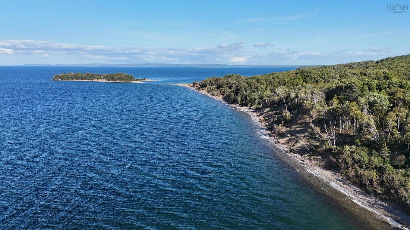 5735 West Bay Rd, Roberta, NS