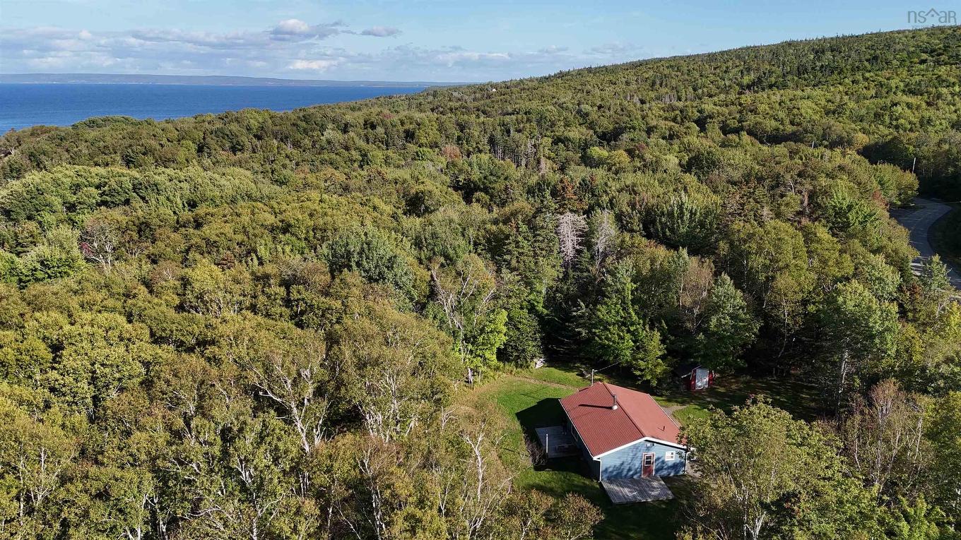 5735 West Bay Rd, Roberta, NS