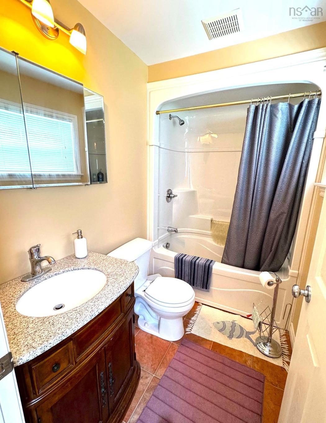 5735 West Bay Rd, Roberta, NS