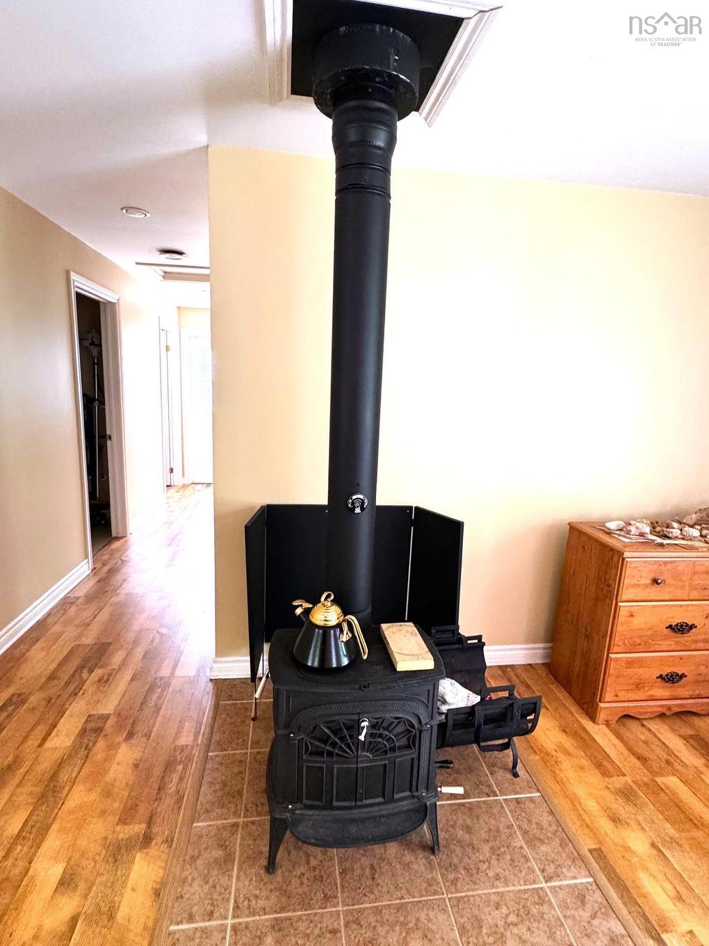 5735 West Bay Rd, Roberta, NS