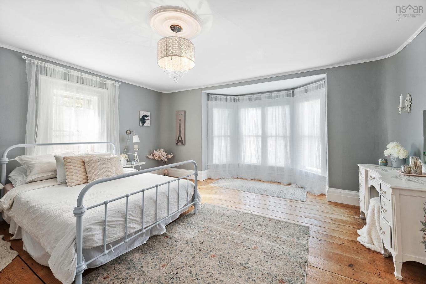 15 Brunswick Street, Yarmouth, NS