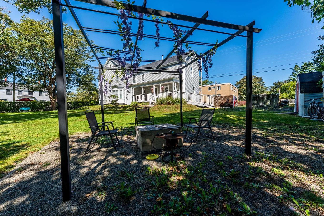 15 Brunswick Street, Yarmouth, NS