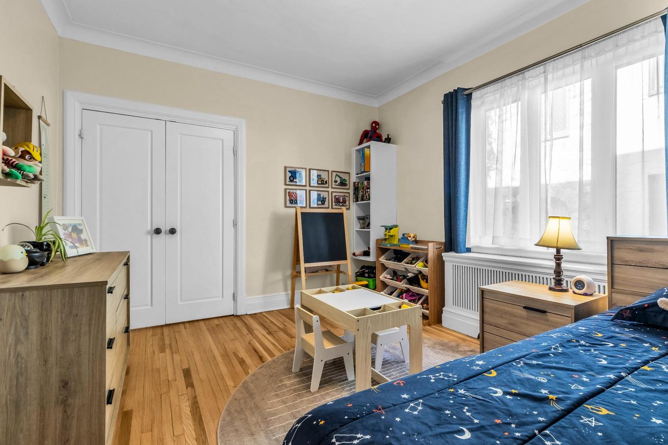 Chambre à coucher - 4619 Av. De Kensington, Montréal (Côte-Des-Neiges/Notre-Dame-De-Grâce), QC - Indoor Photo Showing Bedroom