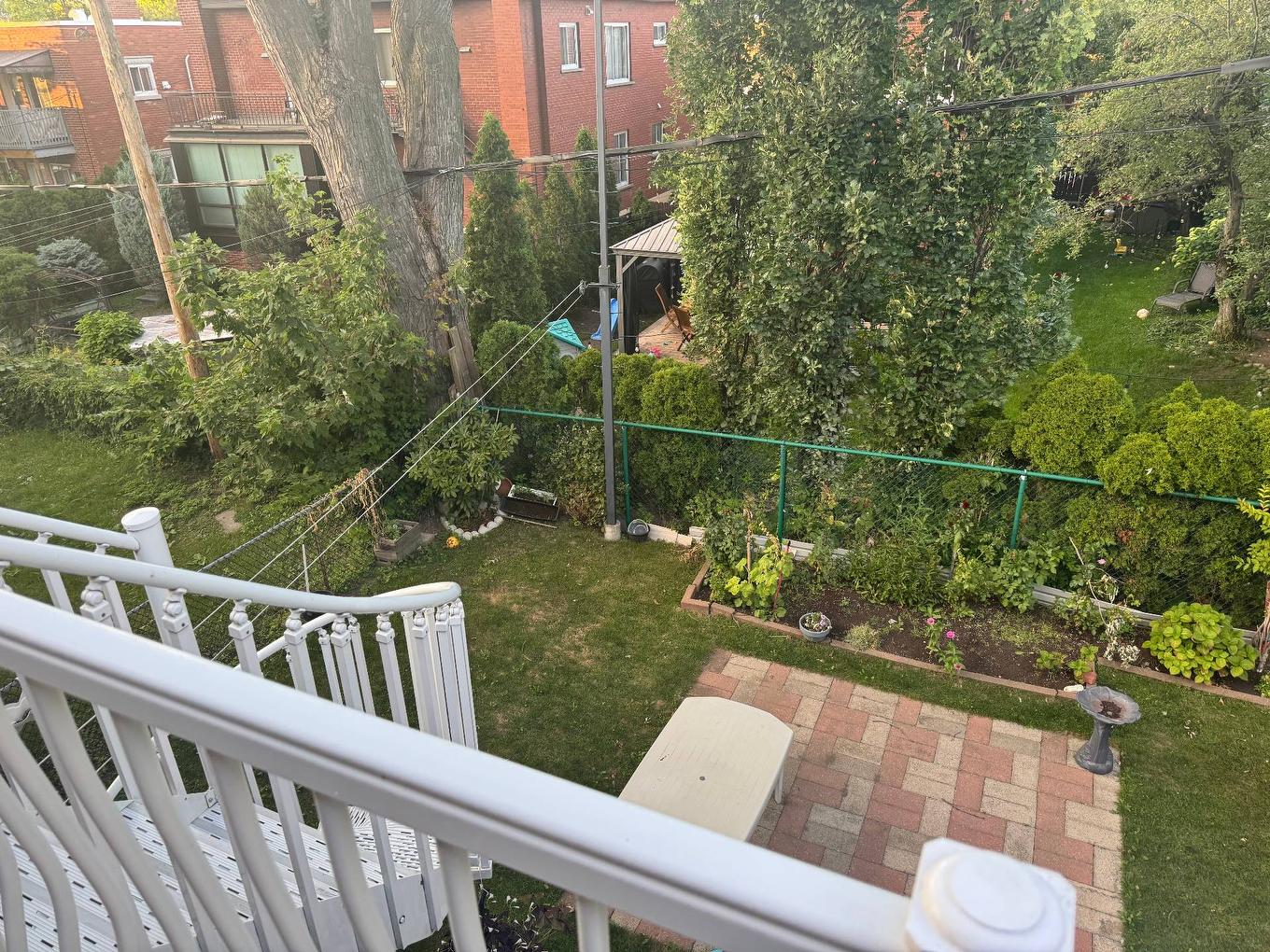 Backyard - 11963 Rue Desenclaves, Montréal (Ahuntsic-Cartierville), QC - Outdoor