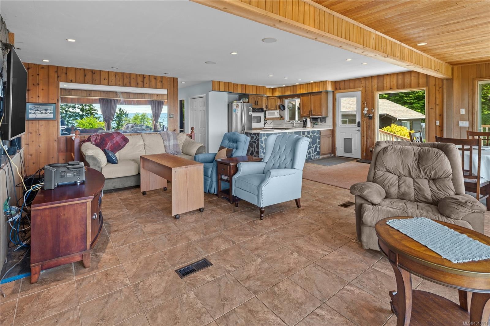 2623 Seaside Dr, Sooke, BC