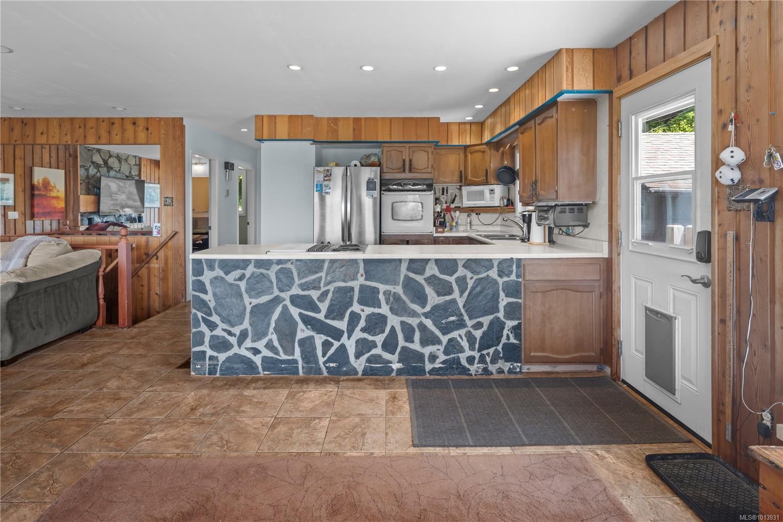 2623 Seaside Dr, Sooke, BC