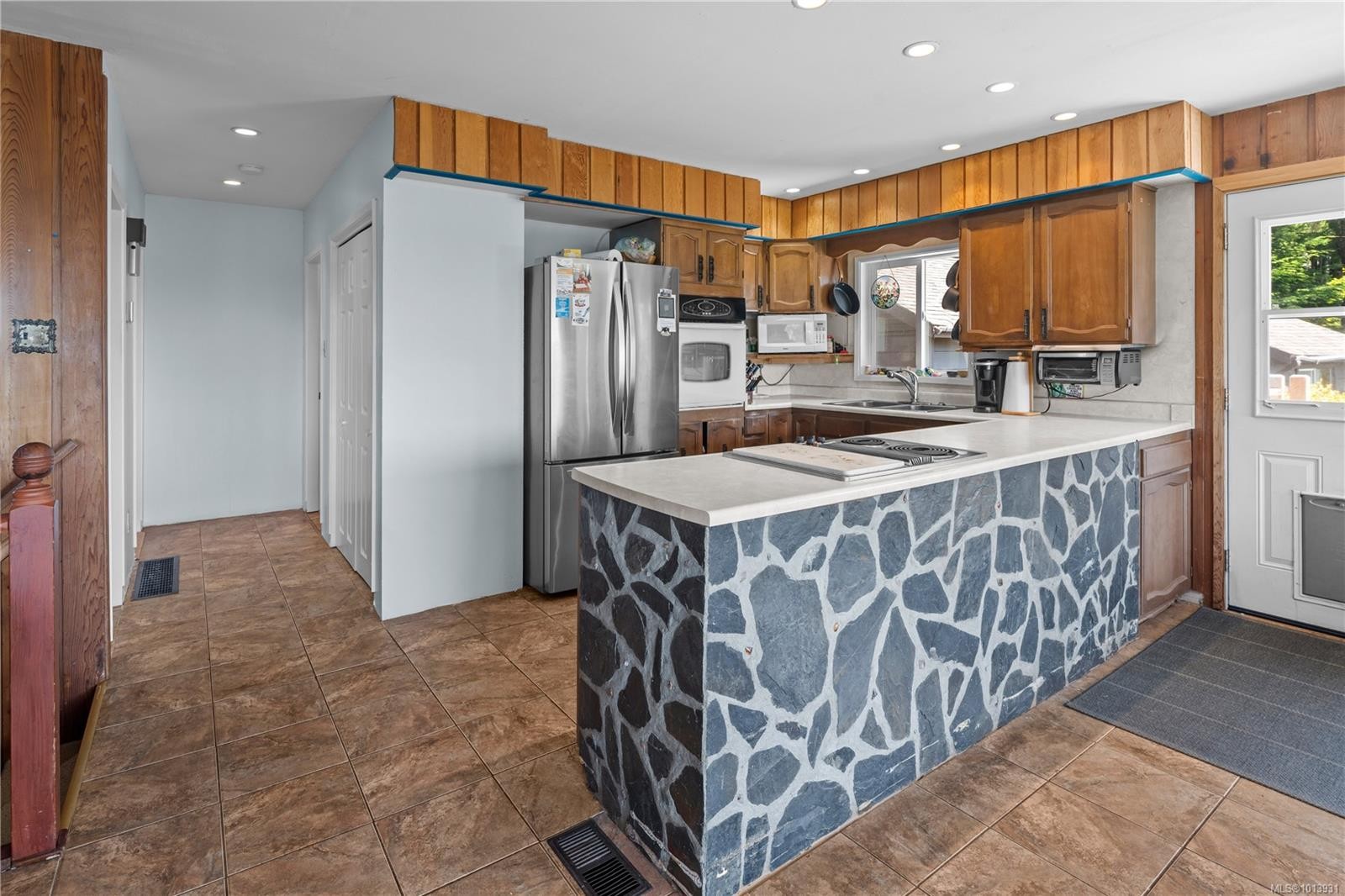 2623 Seaside Dr, Sooke, BC