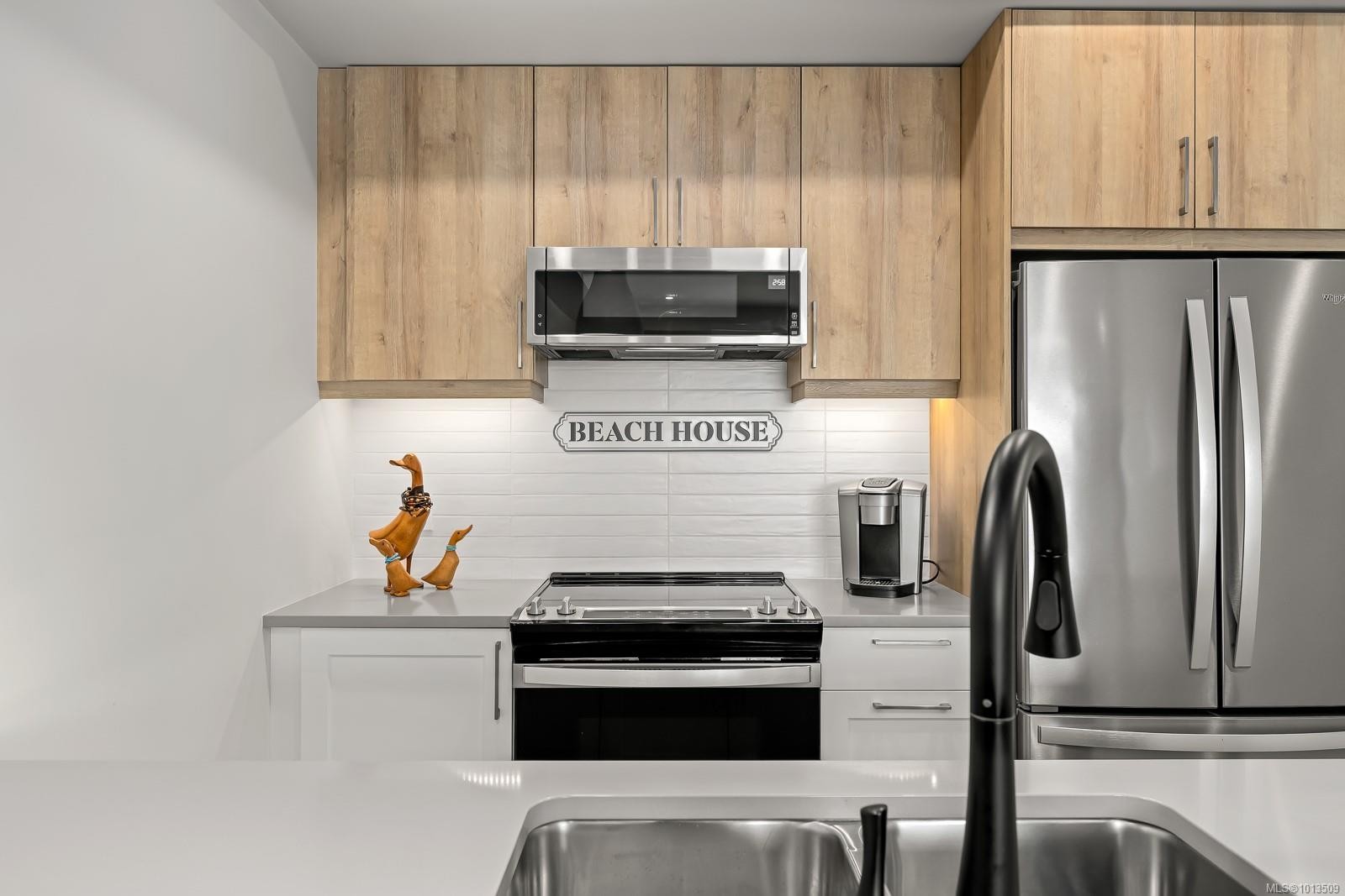 406-536 Island Hwy South, Campbell River, BC - Indoor Photo Showing Kitchen