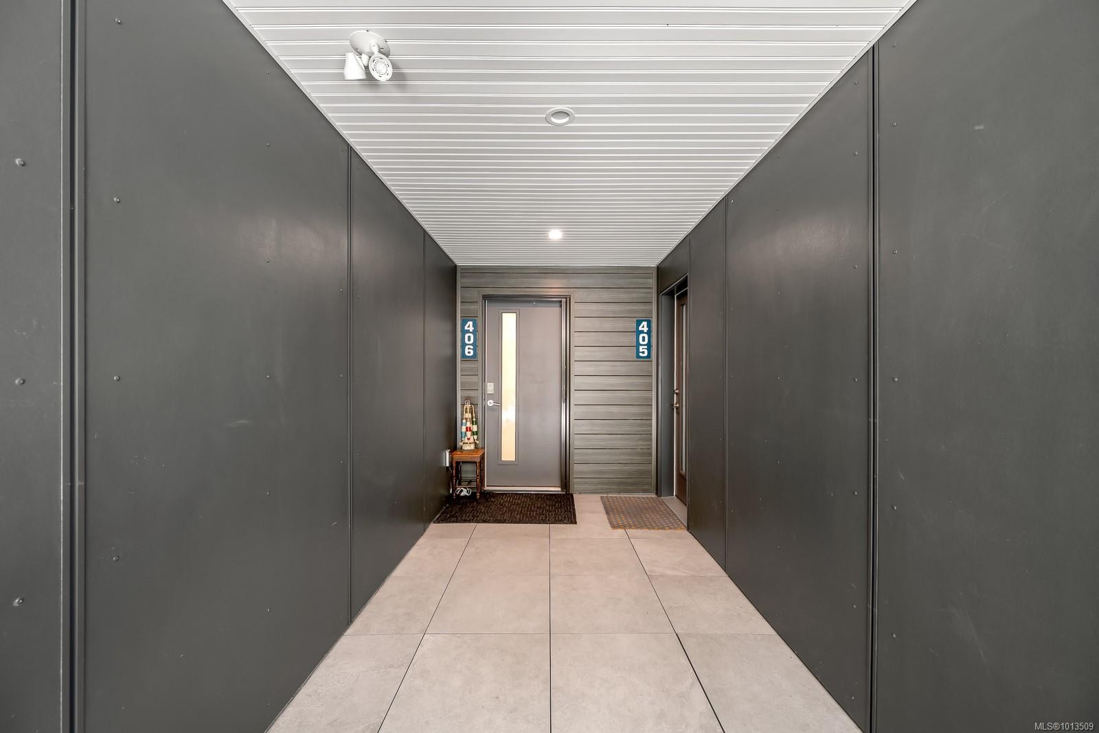 406-536 Island Hwy South, Campbell River, BC - Indoor Photo Showing Other Room