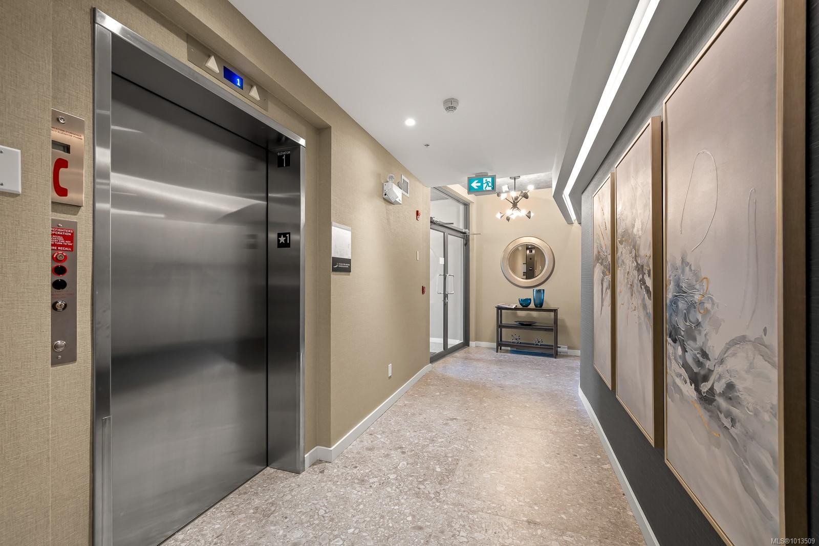 406-536 Island Hwy South, Campbell River, BC - Indoor Photo Showing Other Room