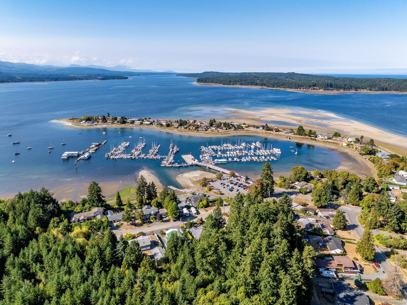 10-5300 Gainsberg Rd, Bowser, BC