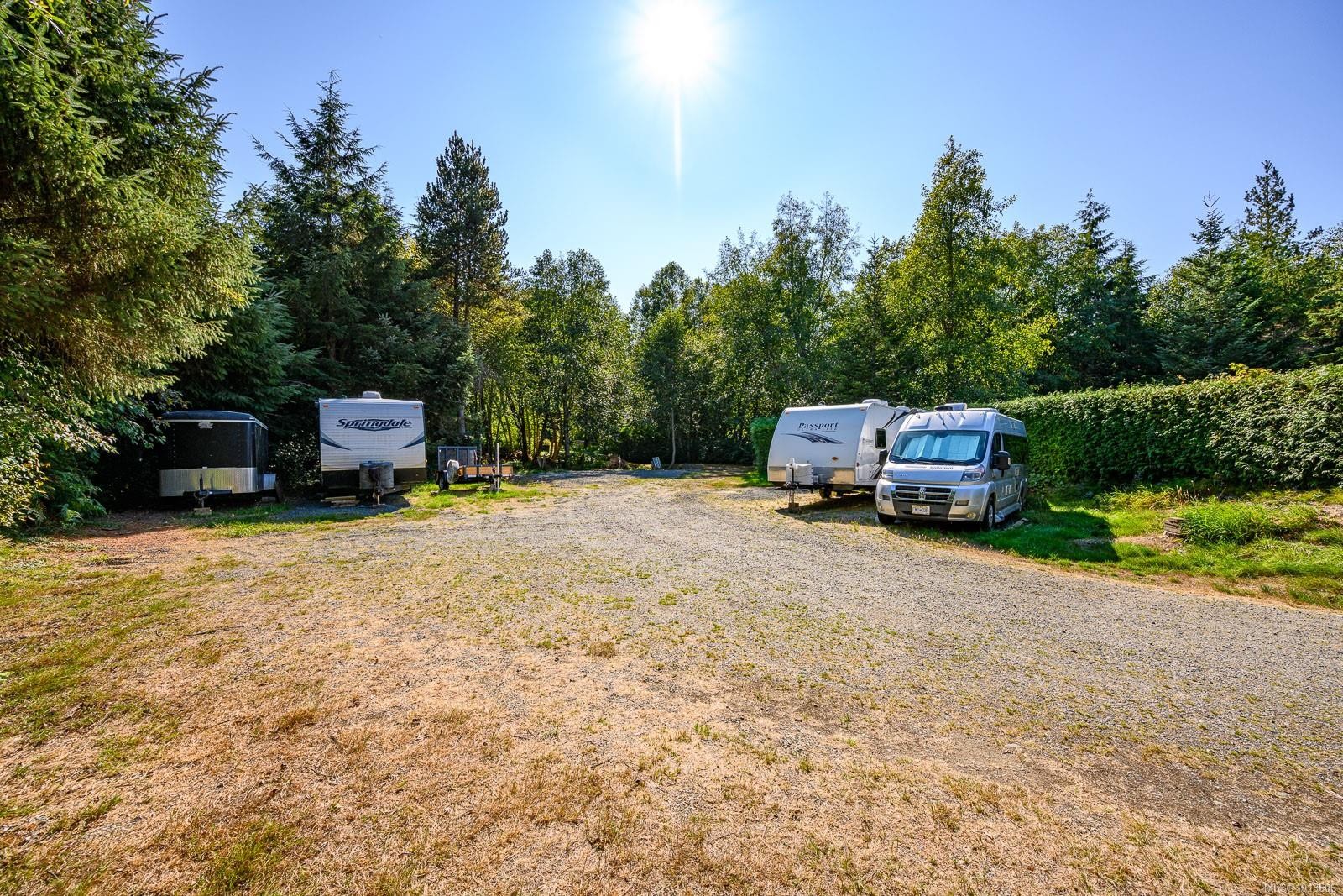 10-5300 Gainsberg Rd, Bowser, BC