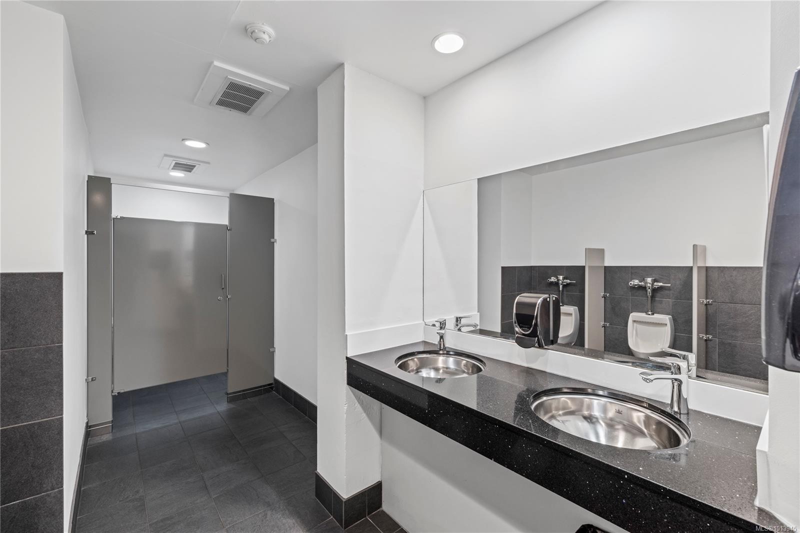 25 Cavan St, Nanaimo, BC