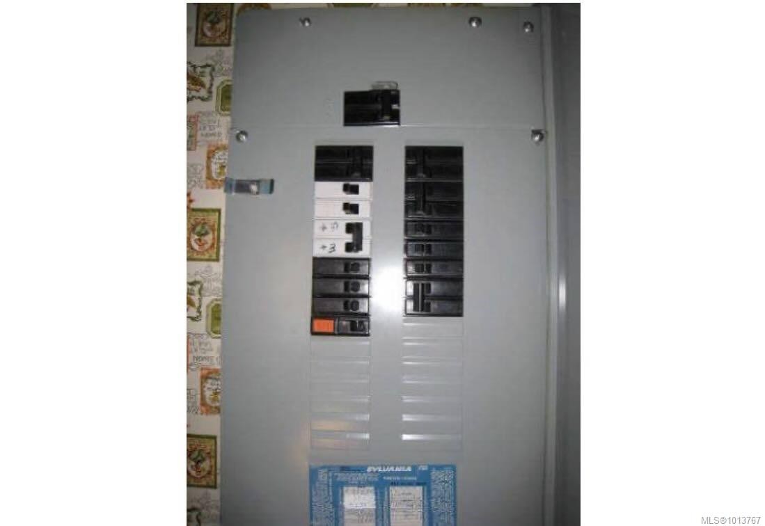 3337 Egremont Rd, Cumberland, BC