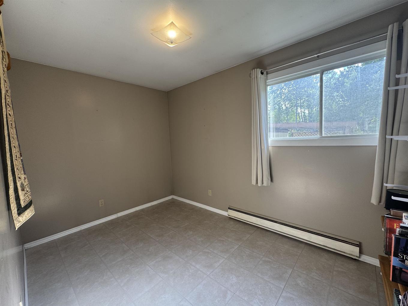 115 Warbler Drive, Manitouwadge, ON - Indoor Photo Showing Other Room