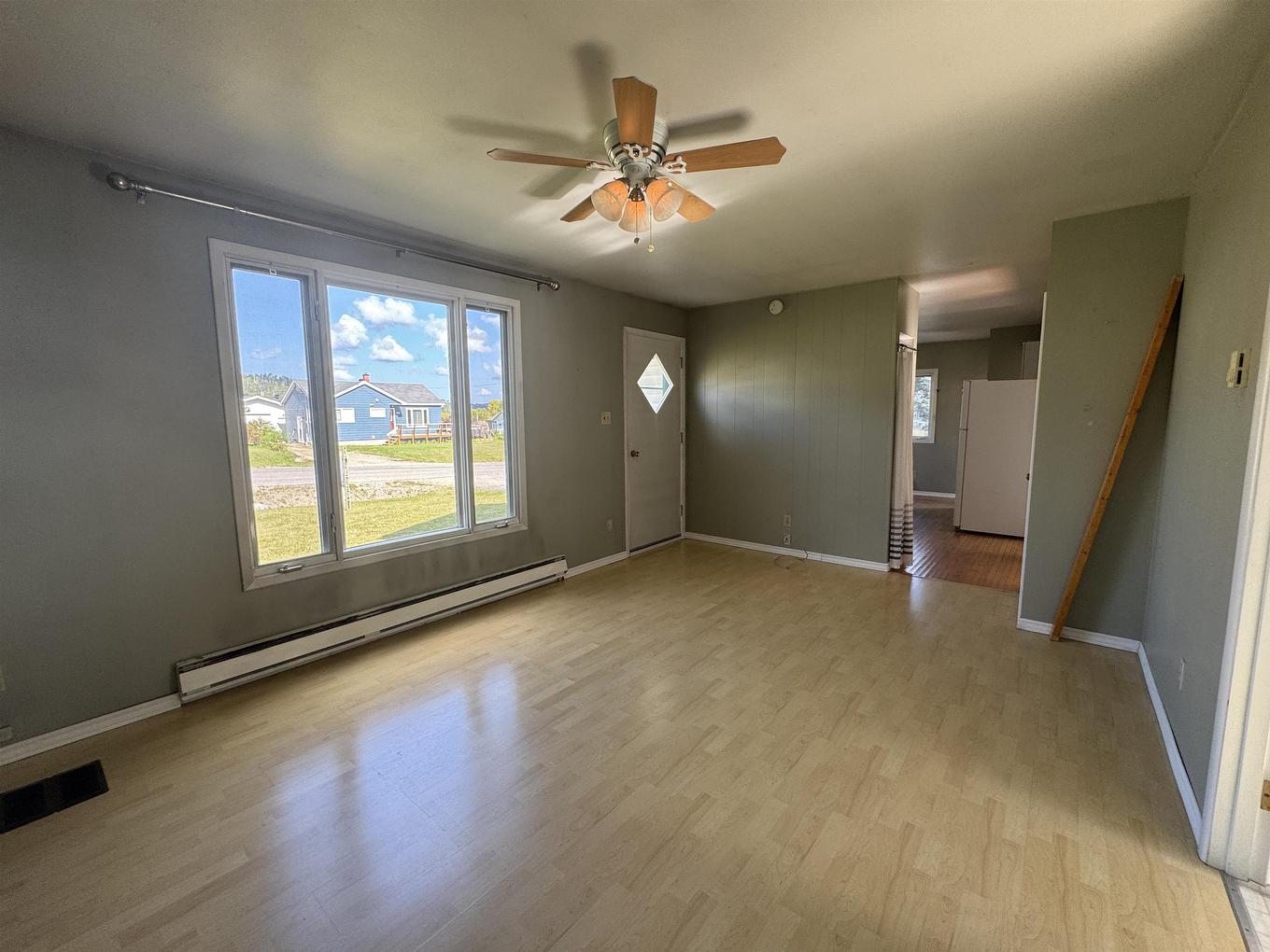 115 Warbler Drive, Manitouwadge, ON - Indoor Photo Showing Other Room