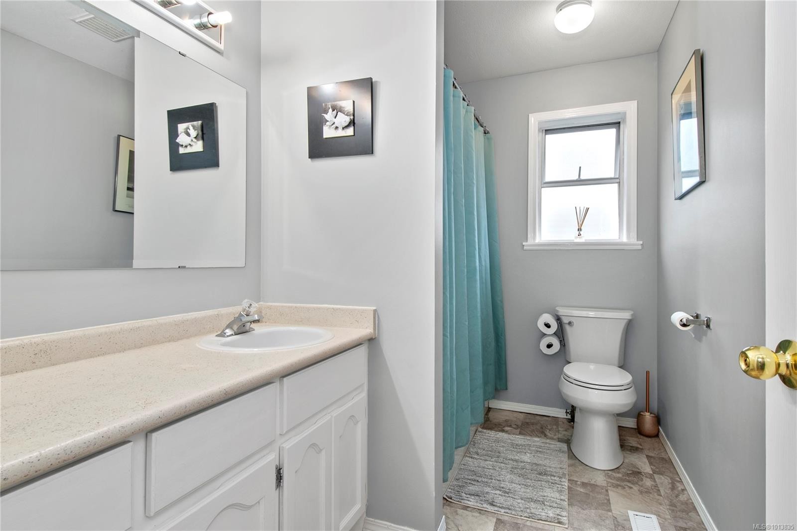 745 Bowen Dr, Campbell River, BC