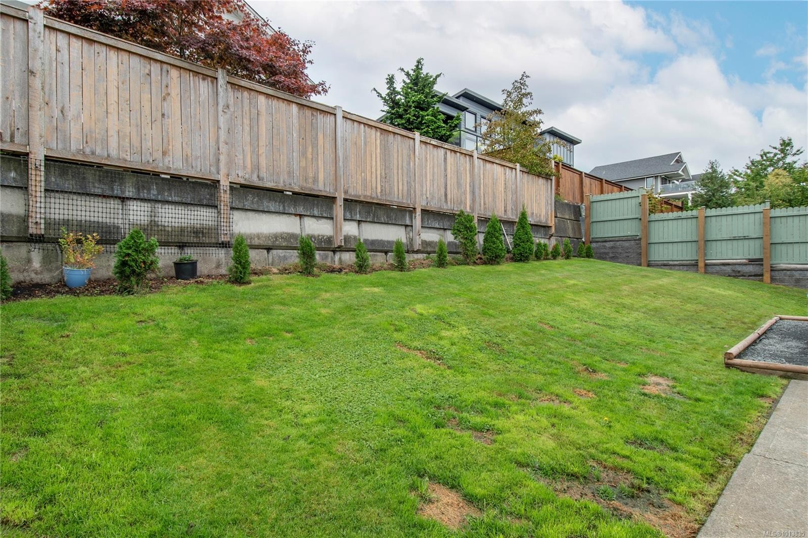 745 Bowen Dr, Campbell River, BC