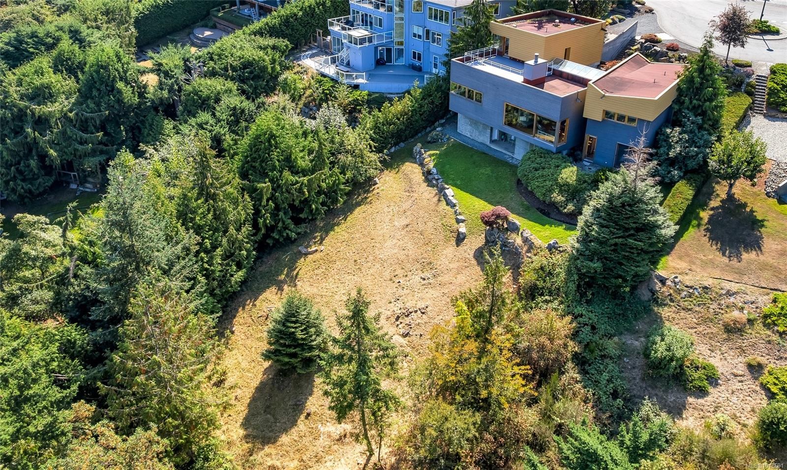 8909 Park Pacific Terr, North Saanich, BC