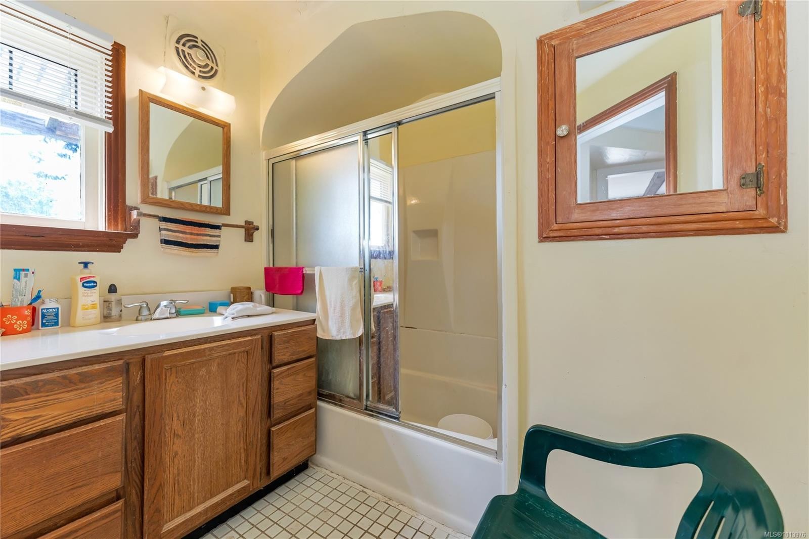 753 Sayward Rd, Saanich, BC