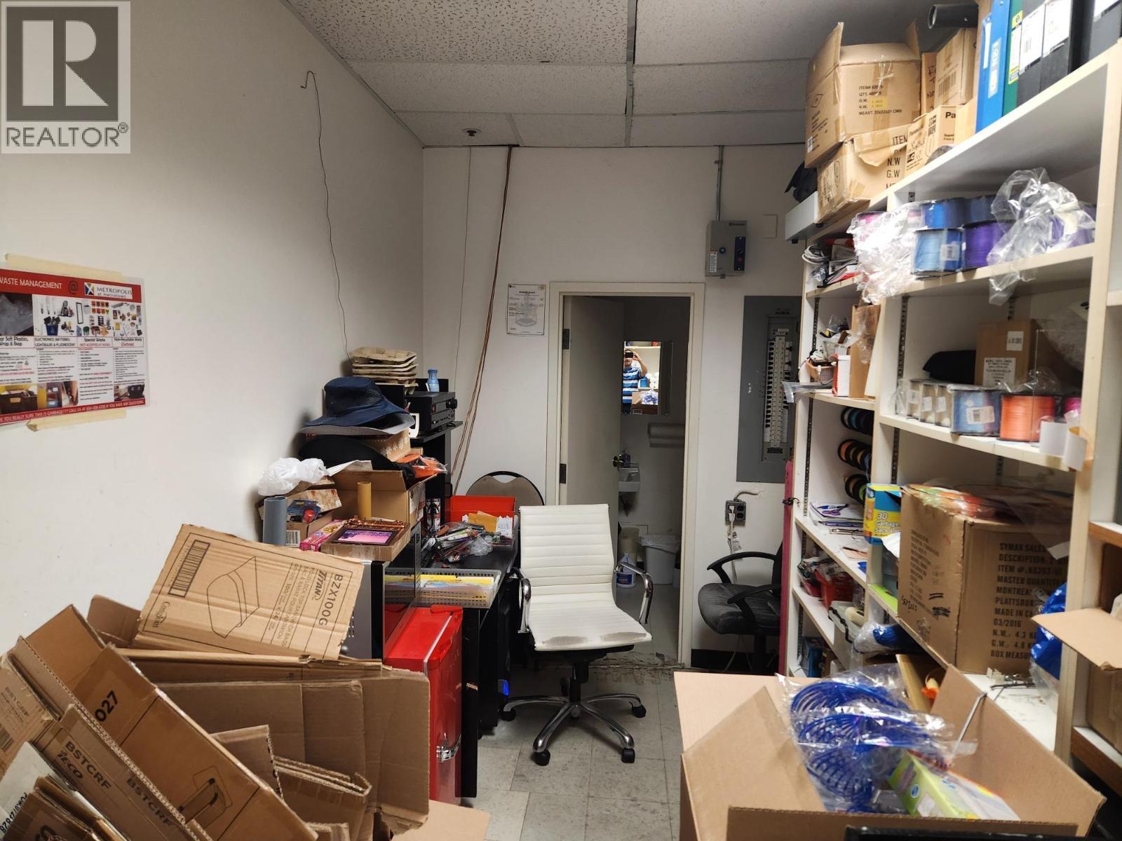 11905 Confidential, Burnaby, BC