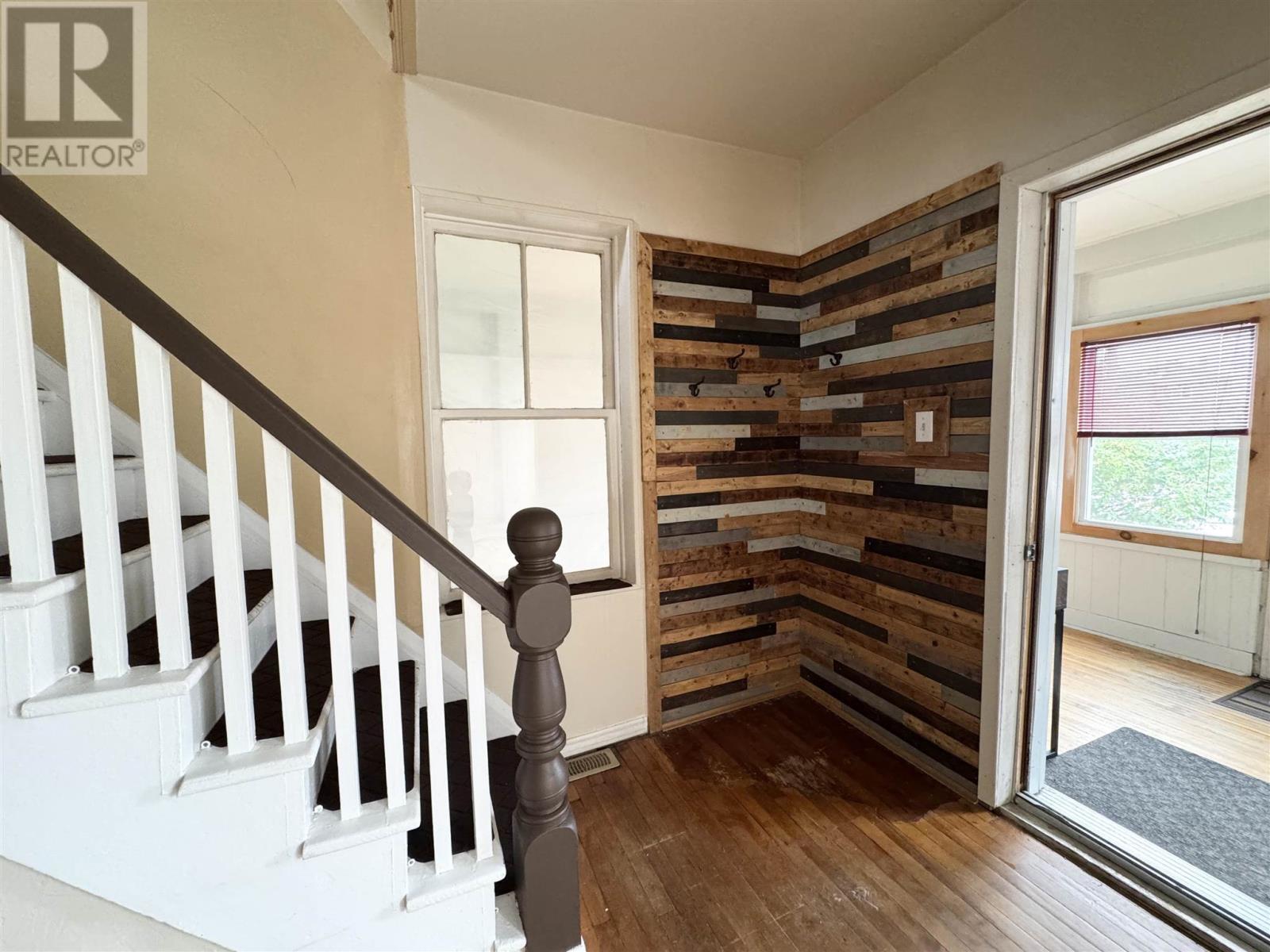 20 Aberdeen St N, Chapleau, ON - Indoor Photo Showing Other Room