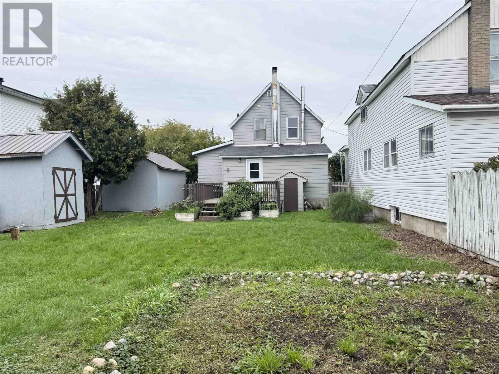 20 Aberdeen St N, Chapleau, ON - Outdoor