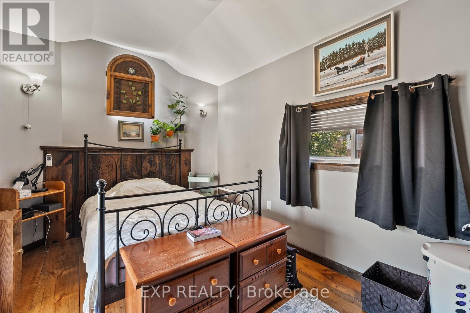 104 William Street N, Kawartha Lakes, ON