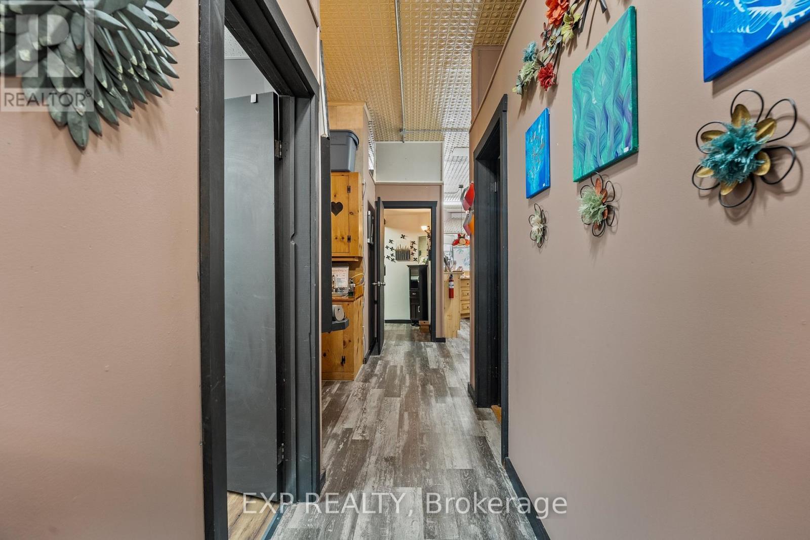 104 William Street N, Kawartha Lakes, ON