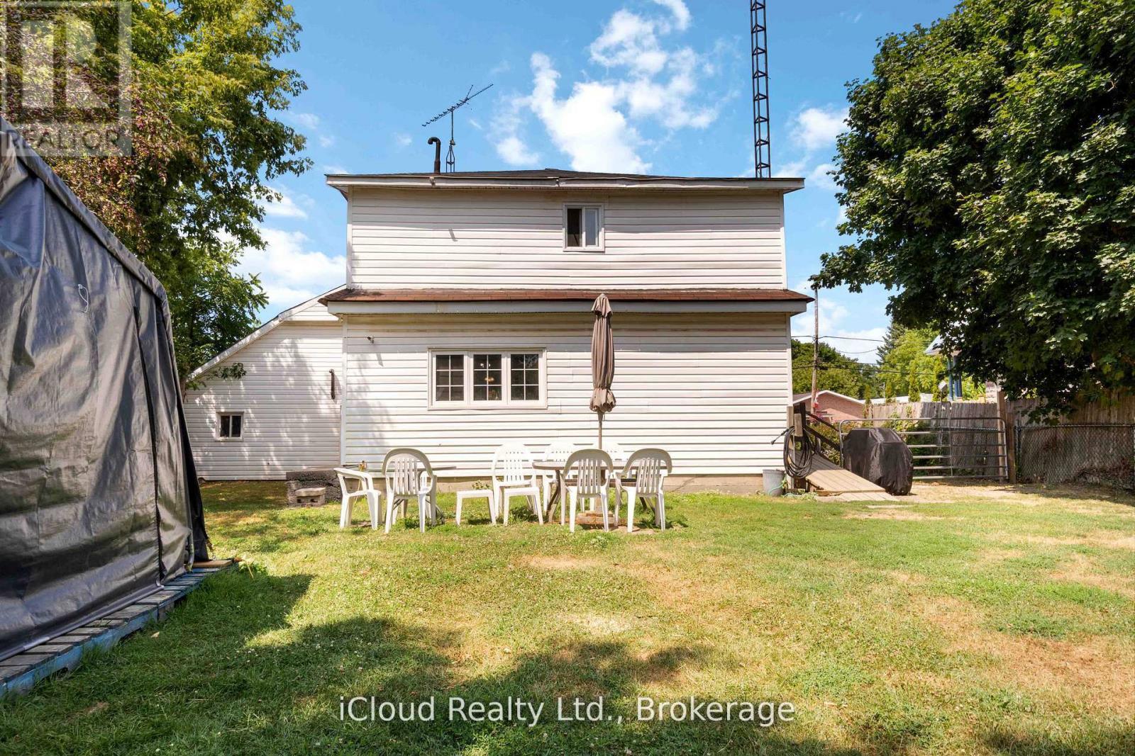 141 Main Street, Leeds And The Thousand Islands, ON - Outdoor