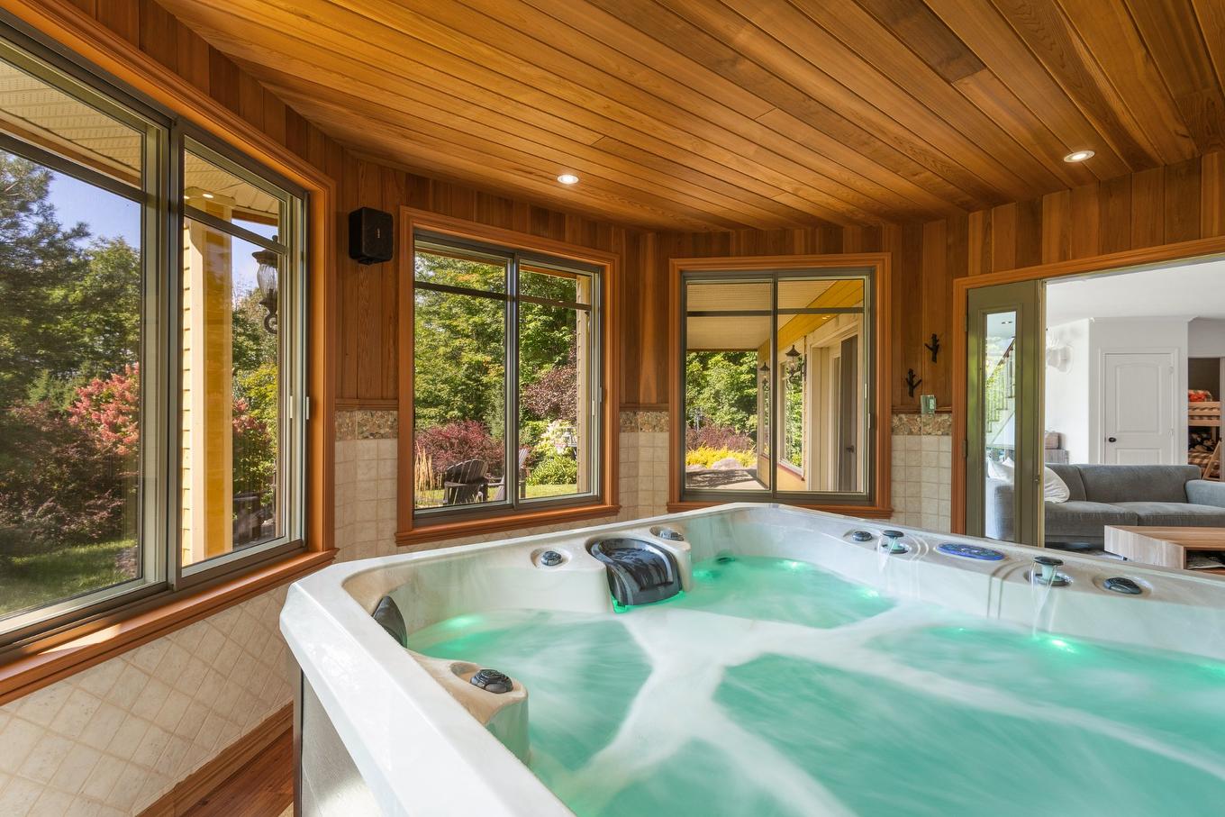 Spa - 201 Ch. De La Sablière, Sutton, QC - With In Ground Pool With Deck Patio Veranda With Exterior