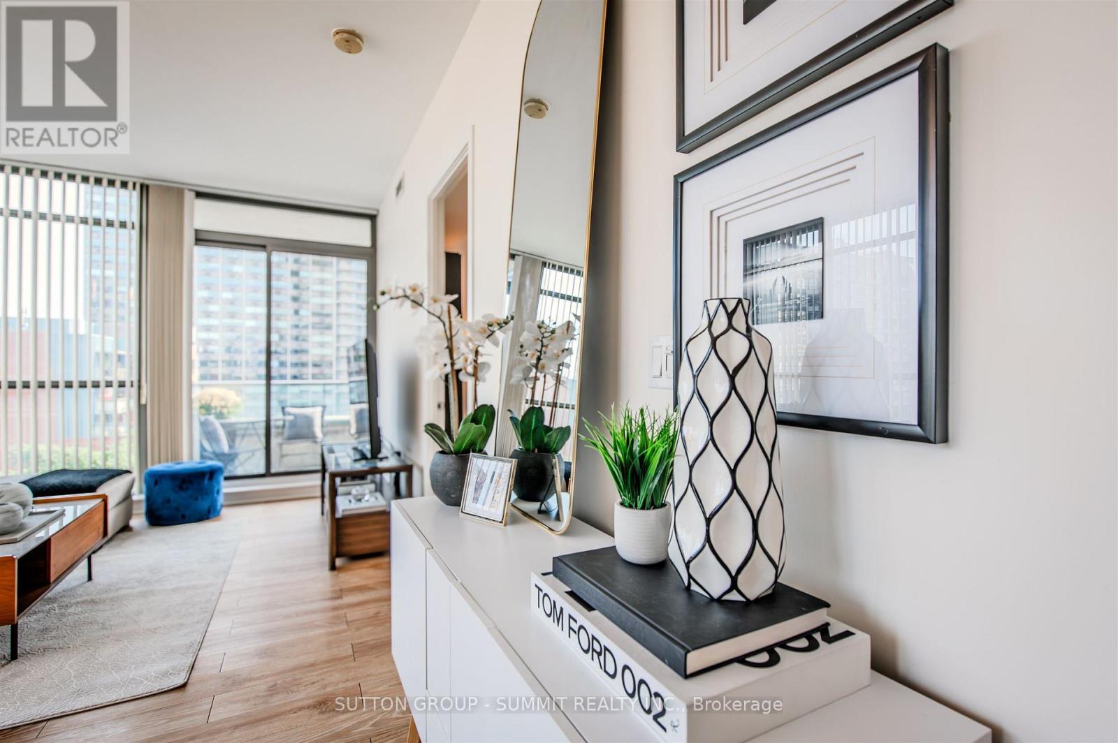 801 - 281 Mutual Street, Toronto, ON - Indoor Photo Showing Other Room