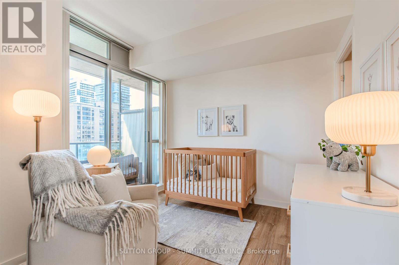 801 - 281 Mutual Street, Toronto, ON - Indoor Photo Showing Bedroom