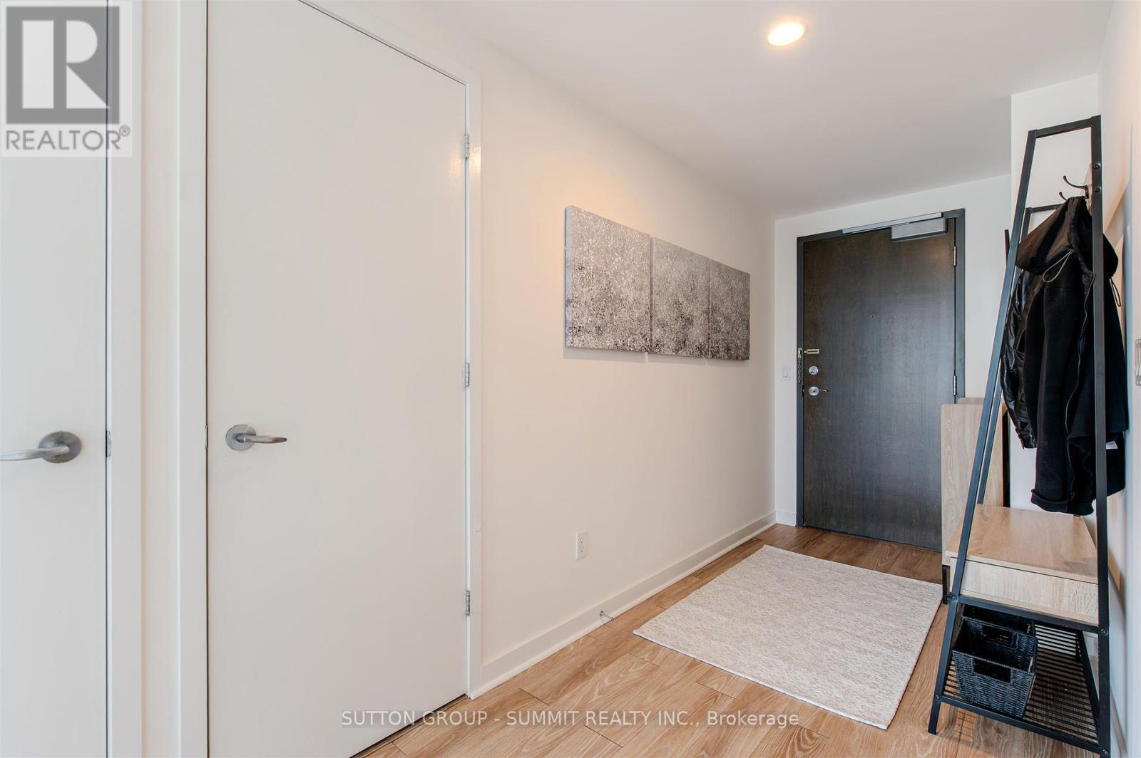 801 - 281 Mutual Street, Toronto, ON - Indoor Photo Showing Other Room