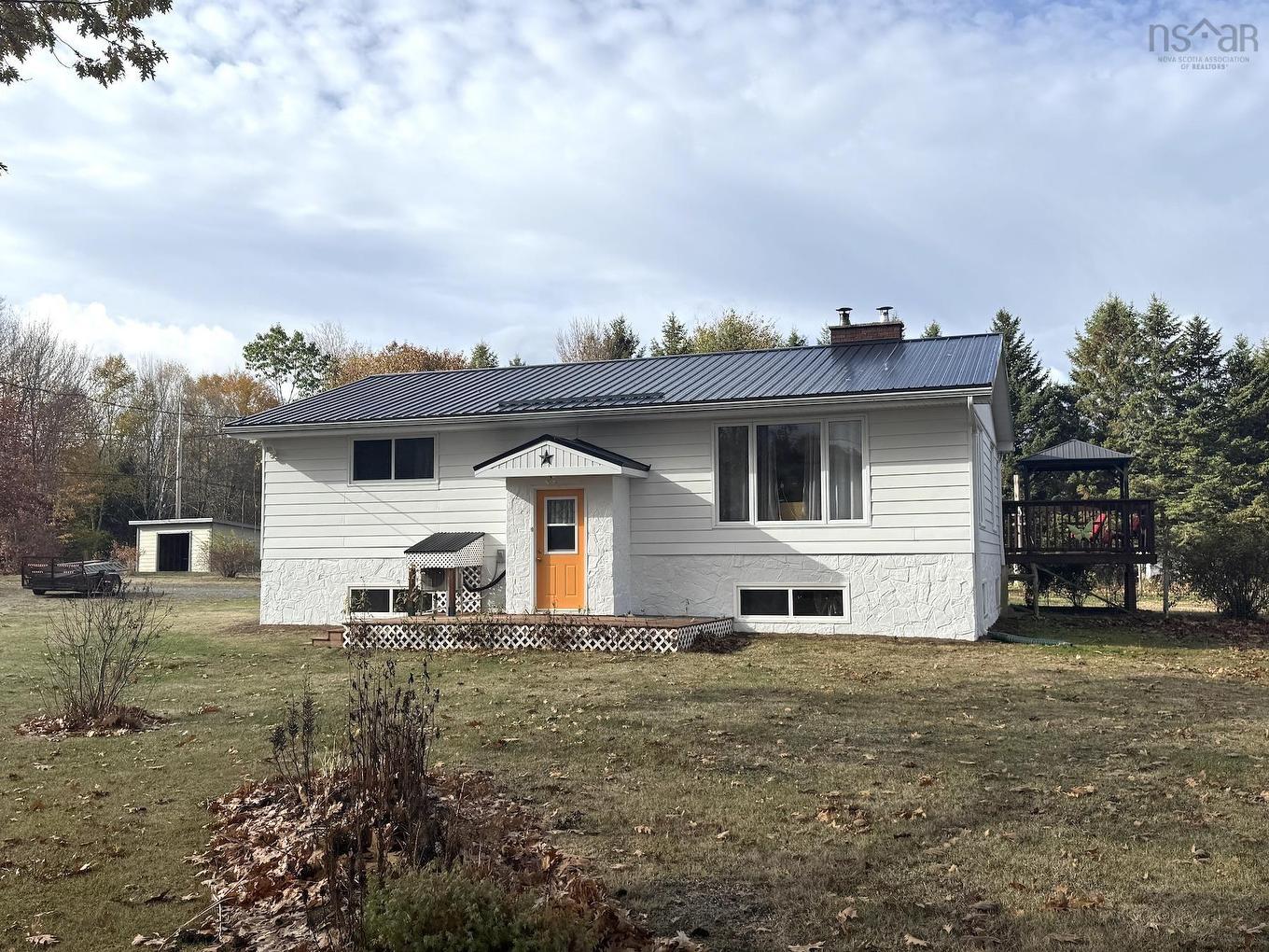 387 Lawrence Road, Rockland, NS